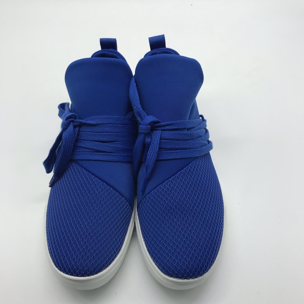 Brash  
Women's Drea Lace-Up Sneaker